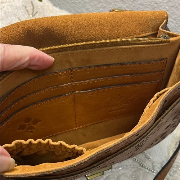 Patricia Nash Lanza Three Way Convertible Crossbody - Picture 11 of 14